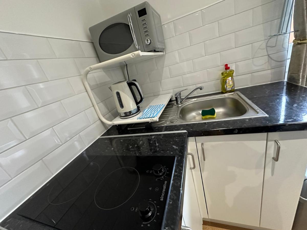 Keedonwood Road Bromley, Rooms With Free Wifi Exterior foto